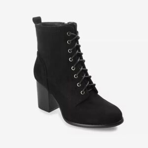 Journee Collection Baylor Bootie Size 9